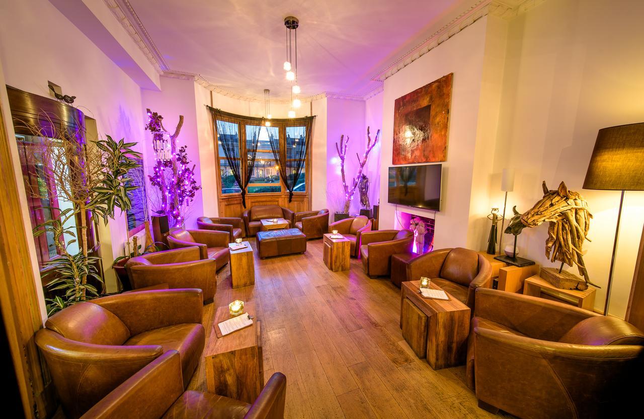 Hotel Una Hove Buitenkant foto