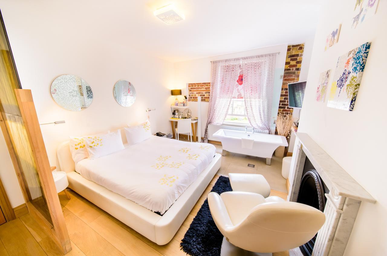 Hotel Una Hove Buitenkant foto