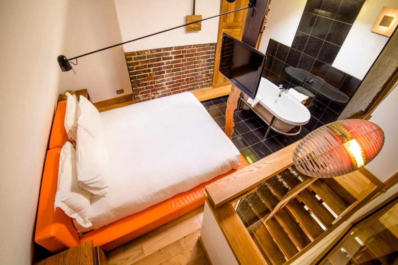 Hotel Una Hove Buitenkant foto